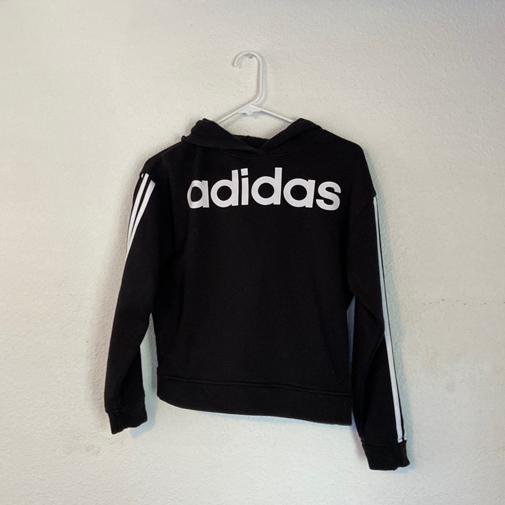This is a new Adidas Hoodie, washed and cleaned. Wore once